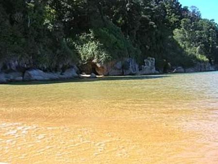Hat Trick Lodge Motueka Dış mekan fotoğraf